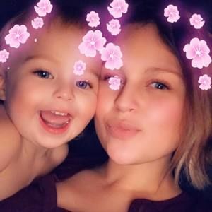 Meet your Posher, Jade